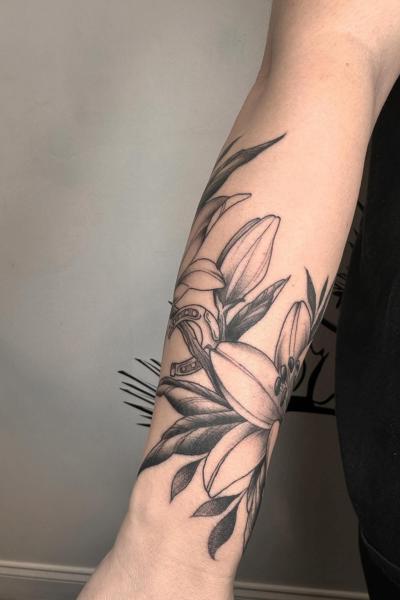 Lilly Tattoo