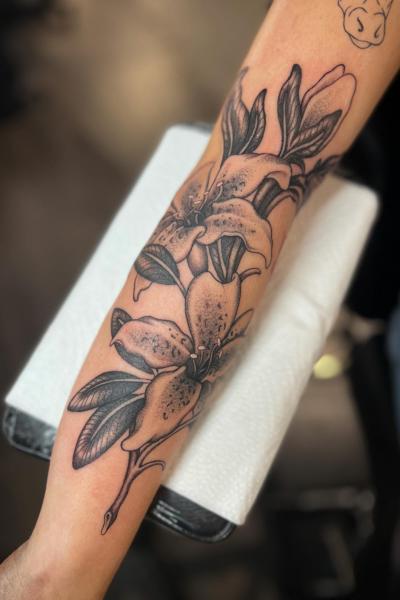 Lilly Tattoo