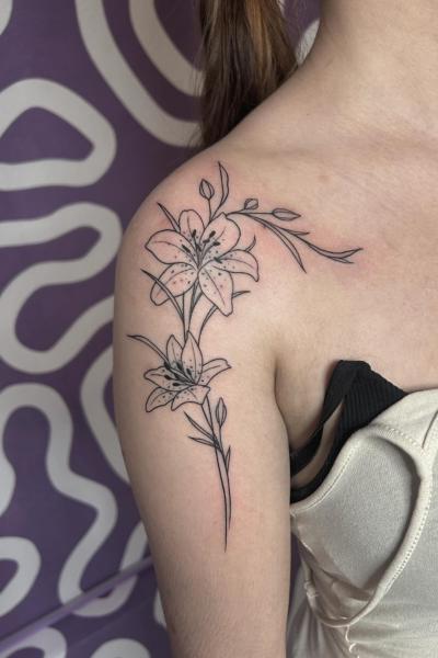 Lilly Tattoo